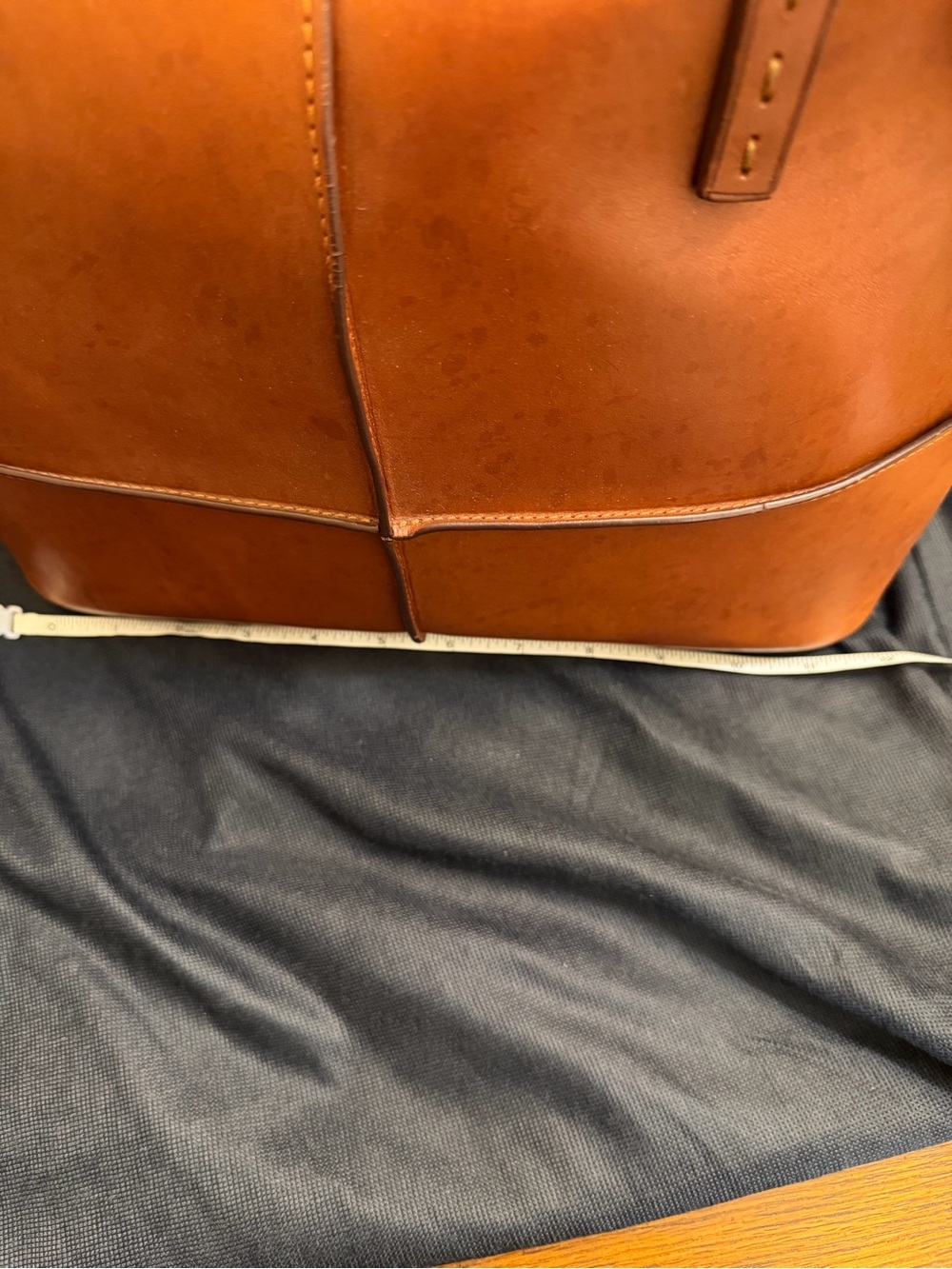 Dooney & Bourke Tan Brown Leather Shoulder Tote - Picture 8 of 10